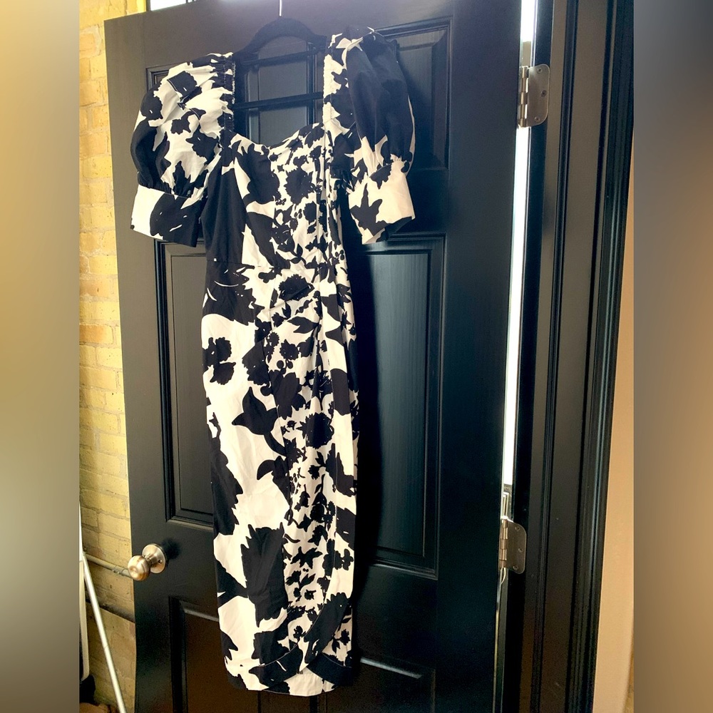 Christopher John Rogers for Target Black & White Floral Puff Sleeve Midi Dress